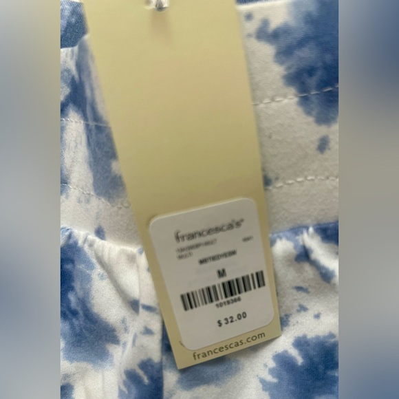 TRIXXI Women's Tie Dye shorts bermudas Elastic waistine White Blue medium NWT - Picture 5 of 6